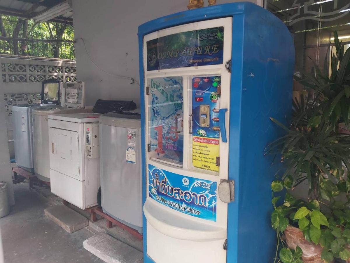 Ruamsab2 รวมทรัพย์2 Lägenhet Bangkok Exteriör bild