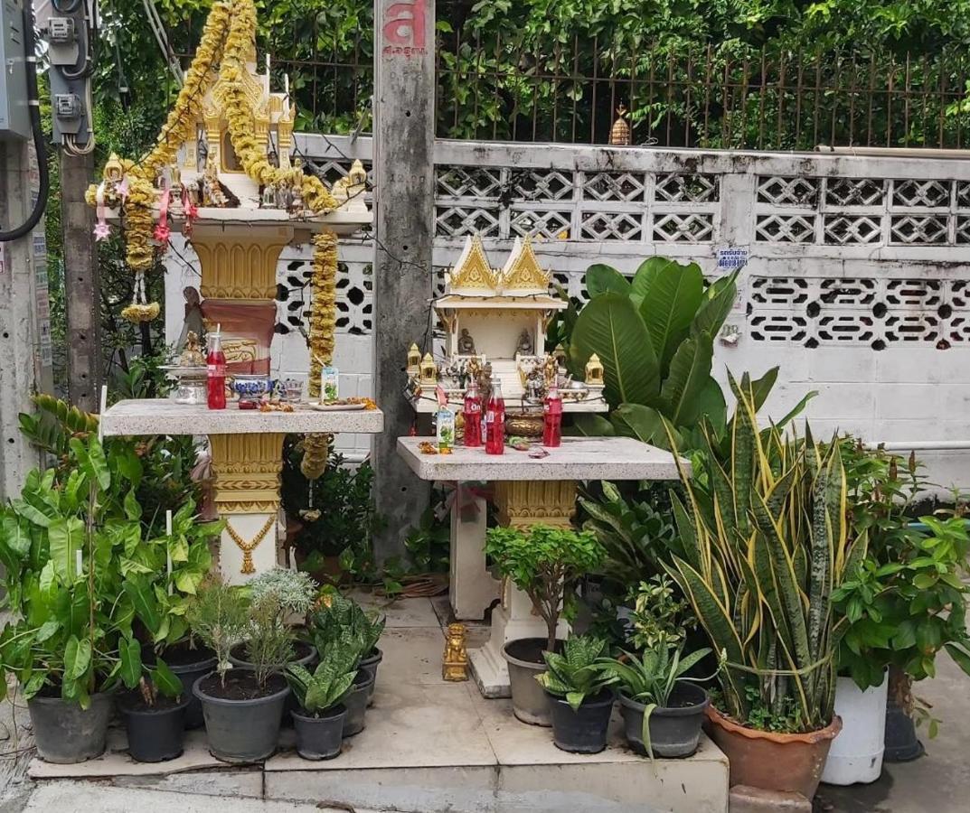 Ruamsab2 รวมทรัพย์2 Lägenhet Bangkok Exteriör bild